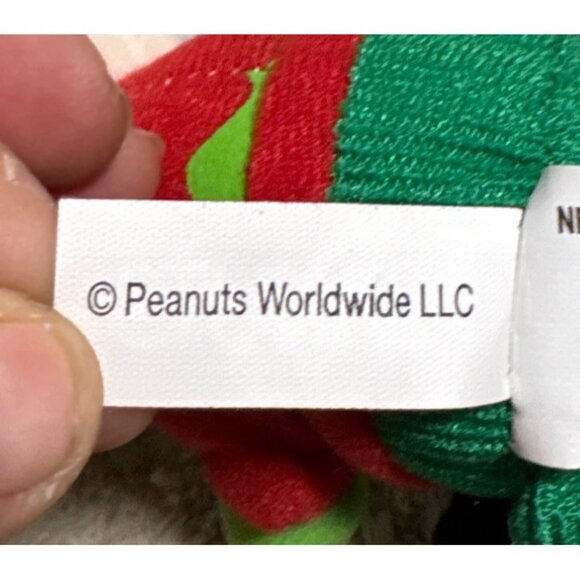 Peanuts Plush Clip On Keychain Charlie Brown Snoopy Linus Woodstock Christmas Gi - Picture 15 of 16